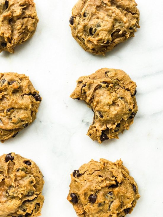 Flourless Chickpea Peanut Butter Chocolate Chip Cookies - Living Well ...